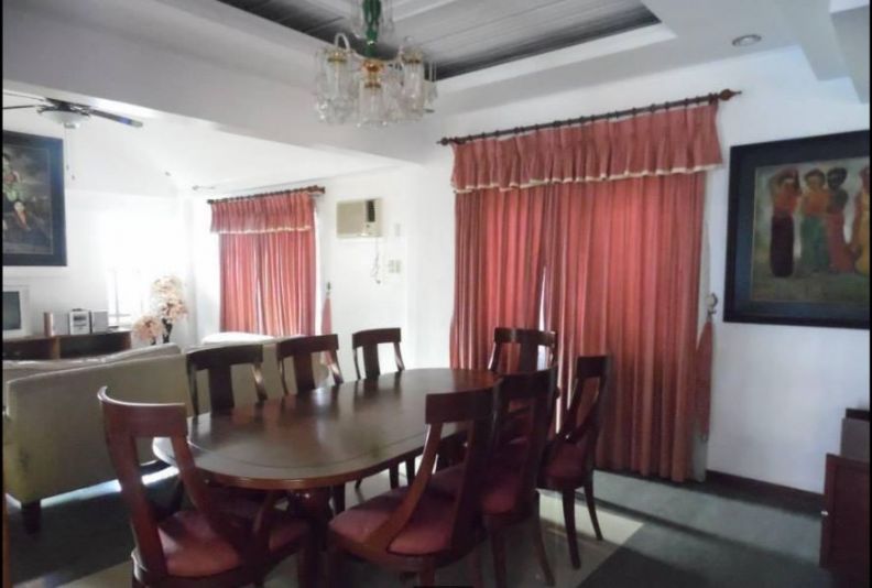 Five Bedroom with pool house and Lot for Rent in Angeles City.