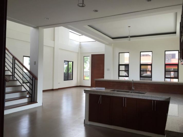 Furnished 4 Bedroom House For Rent In Angeles City