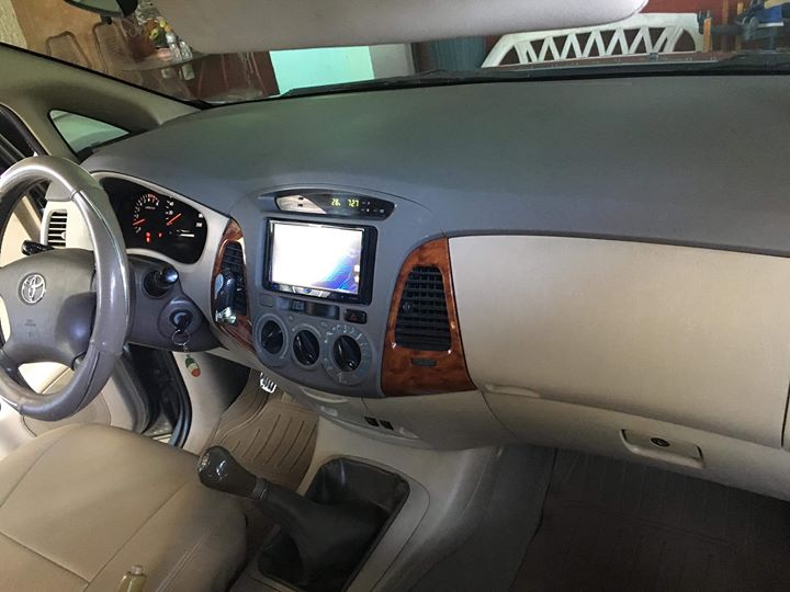 Toyota innova g