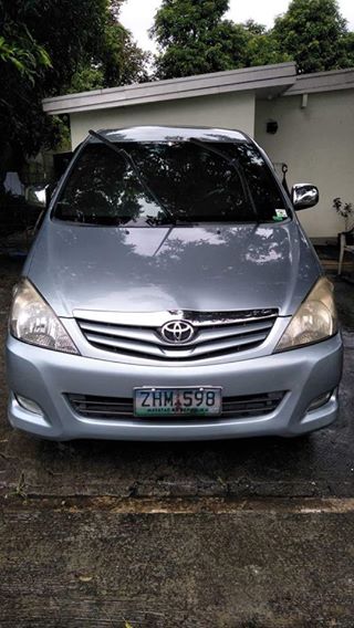 Toyota innova g