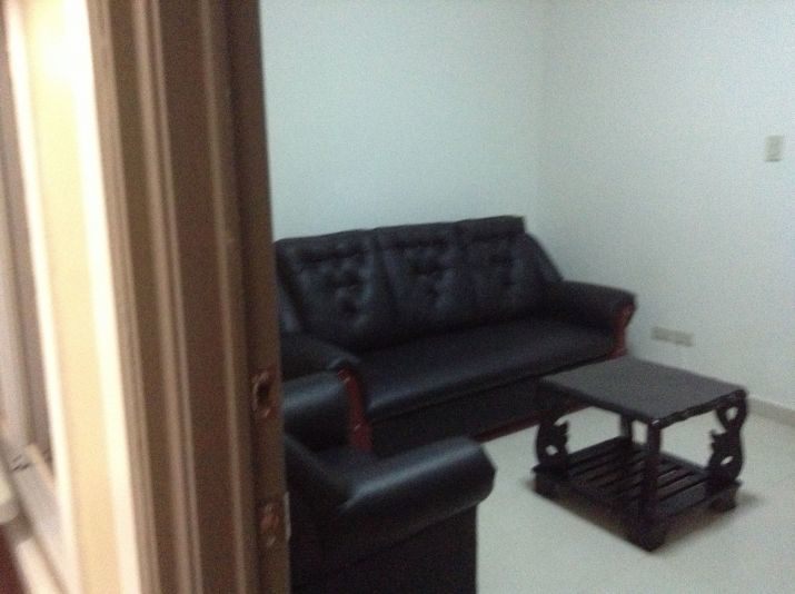 Condo near Fields Avenue, and Clark Angeles City, FOR RENT Php 20,000