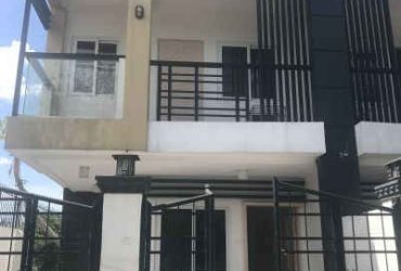 4 Bedroom townhouse (Apartment A) for Rent with Maid quarters in Imus, Cavite