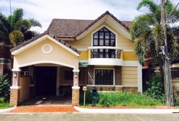 2 Storey House and Lot for Rent in City of San Fernando