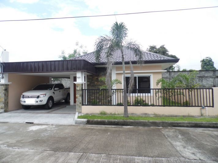 Bungalow House and Lot For Rent Near SM Clark