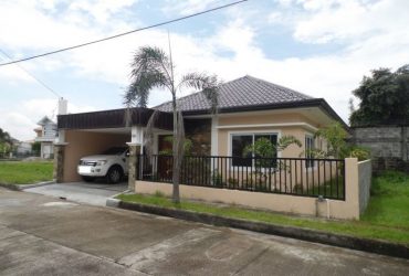 Bungalow House and Lot For Rent Near SM Clark