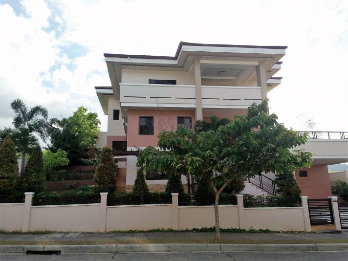 House For Sale Multi Level Pristina North Talamban Cebu City 8 Br