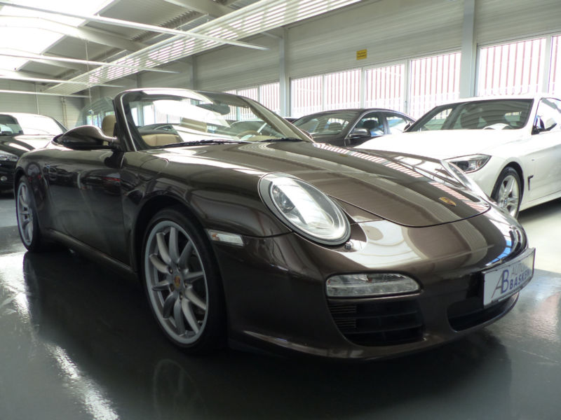 Porsche 997 Carrera Cabrio PDK*PCM*LEDER-BEIGE*NAVI*BOSE,  Sindelfingen-Darmsheim