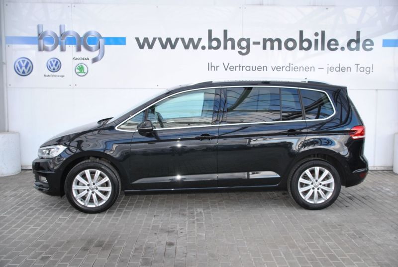 Volkswagen Touran Highline 1.4 TSI DSG Panoramadach Navi St, Reutlingen