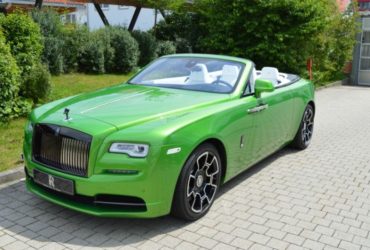 Rolls-Royce Dawn Black Badge in Java Green, Böblingen