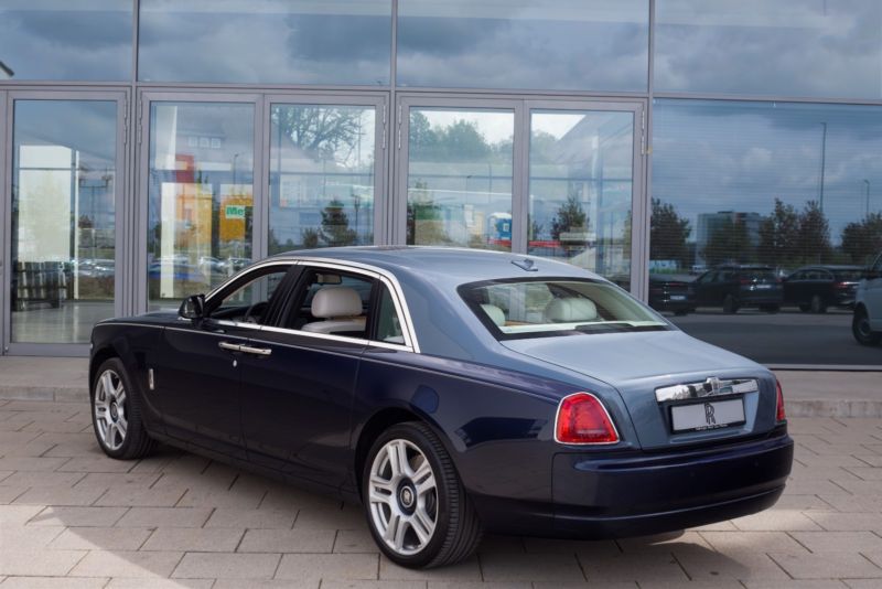 Rolls-Royce Ghost EWB in Midnight Sapphire & Lunar Blue, Böblingen