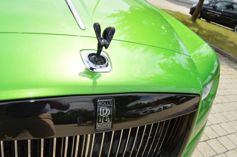 Rolls-Royce Dawn Black Badge in Java Green, Böblingen