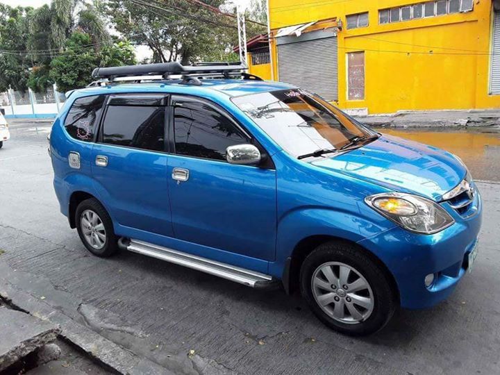 Toyota avanza "G