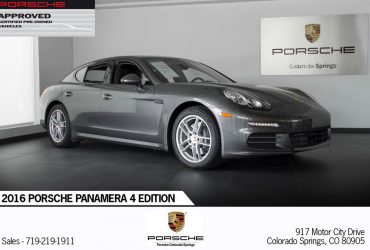 2016 Porsche Panamera 4 Edition