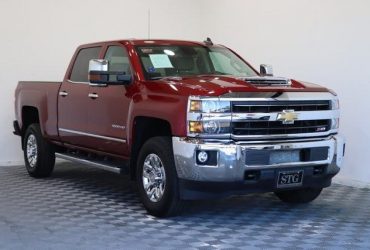 2018 Chevrolet Silverado 3500HD LTZ Crew Cab 4WD