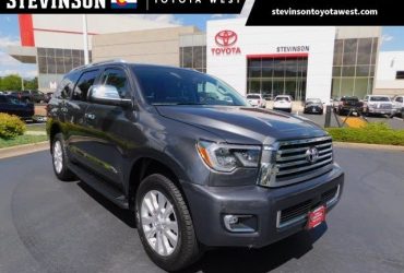 2018 Toyota Sequoia Platinum 4WD