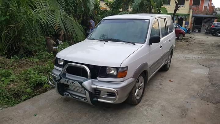 TOYOTA REVO DLX ORIG PRIVATE