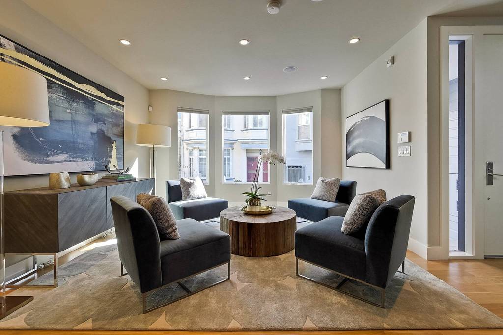 4 Bedroom Luxury Detached House in , San Francisco, CA