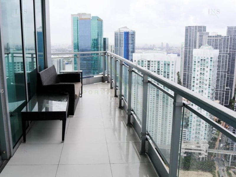 3 Room Luxury House for Rent in Miami