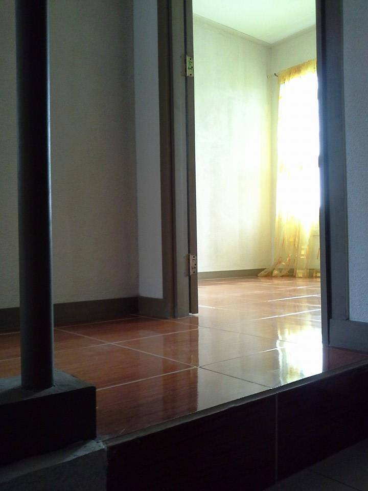 TOWNHOUSE near CALOOCAN Sports Complex